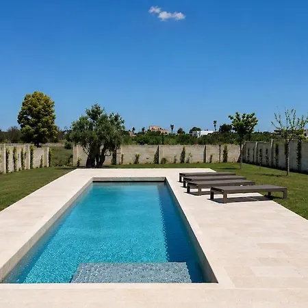 Historic With Pool I Salento, Puglia Galatone