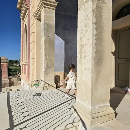 Historic With Pool I Salento, Puglia Villa *